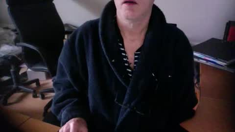 Amor2200 online show from 01.24.25