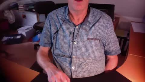 Amor2200 online show from 09.09.25