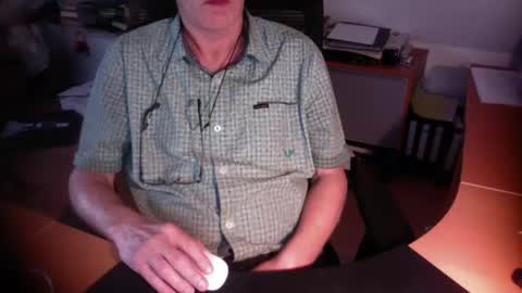 Amor2200 online show from 09.11.25