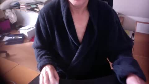 Amor2200 online show from 09.17.25