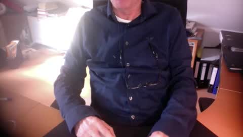 Amor2200 online show from 02.19.26