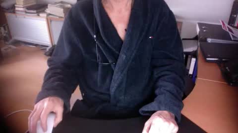 Amor2200 online show from 02.20.26