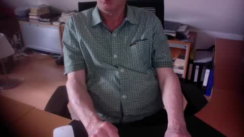 Amor2200 online show from 05.04.26