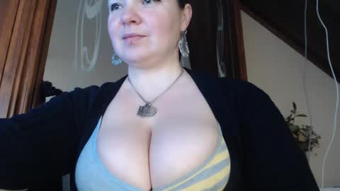 amorelara online show from 01.26.25