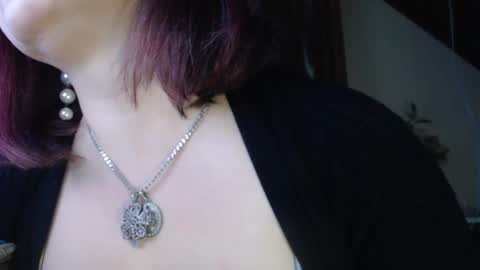 amorelara online show from 01.31.25