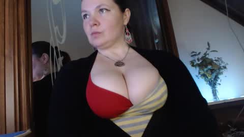 amorelara online show from 02.14.25