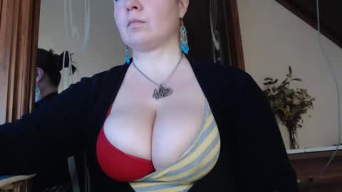 amorelara online show from 02.15.25