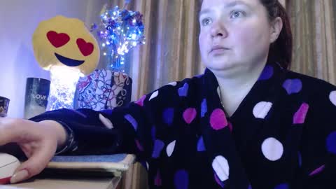 amorelara online show from 02.24.26