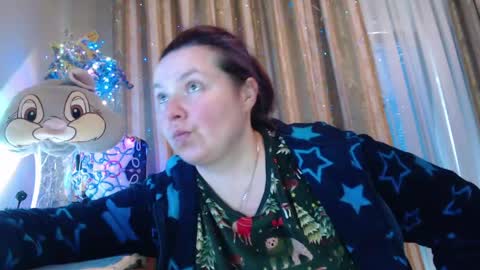 Snapshot of amorelara chatting on 03.17.26 amorelara online show from 03.17.26