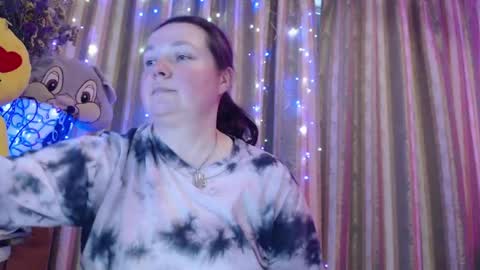 Snapshot of amorelara chatting on 04.13.26 amorelara online show from 04.13.26