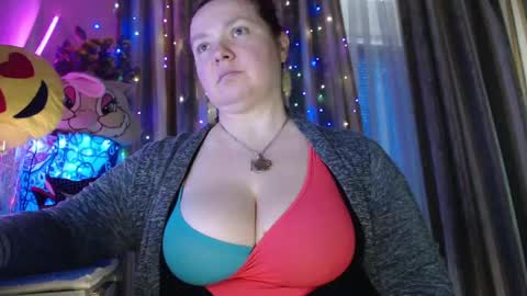 amorelara online show from 05.13.26