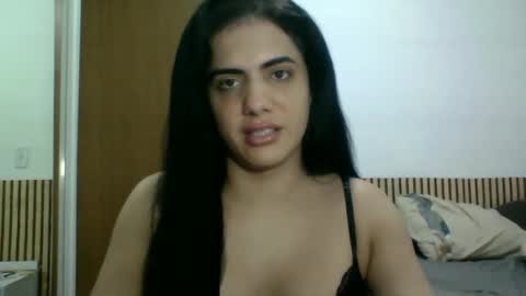 Snapshot of amputeeluna chatting on 05.01.26 amputeeluna online show from 05.01.26
