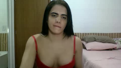 Snapshot of amputeeluna chatting on 05.15.26 amputeeluna online show from 05.15.26