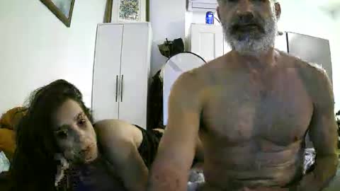 amram1985 online show from 04.25.26