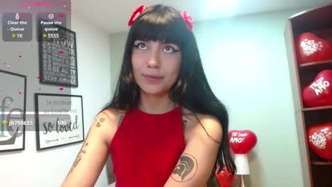 Amy 3 online show from 02.14.25