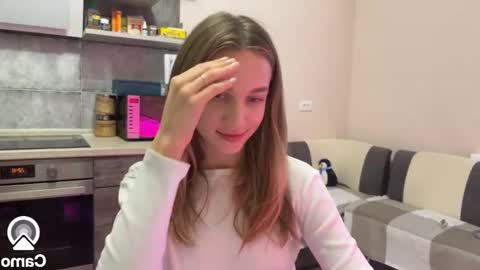 Snapshot of amy_chill chatting on 12.19.24 Amy Chill online show from 12.19.24