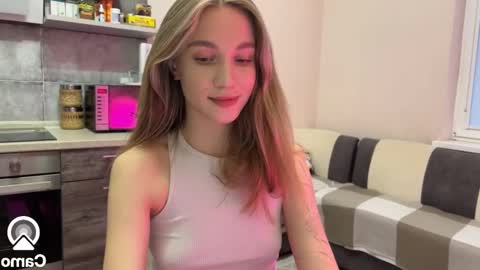 Snapshot of amy_chill chatting on 12.29.24 Amy Chill online show from 12.29.24