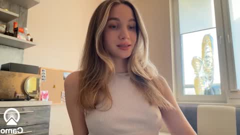 Snapshot of amy_chill chatting on 02.19.25 Amy Chill online show from 02.19.25