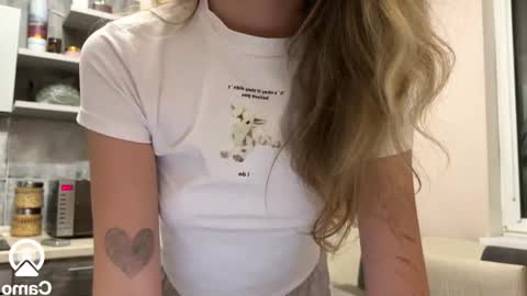 Snapshot of amy_chill chatting on 09.17.25 Amy Chill online show from 09.17.25