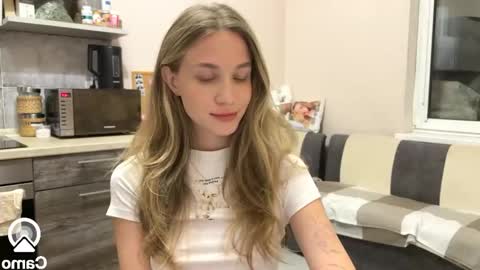 Snapshot of amy_chill chatting on 10.12.25 Amy Chill online show from 10.12.25