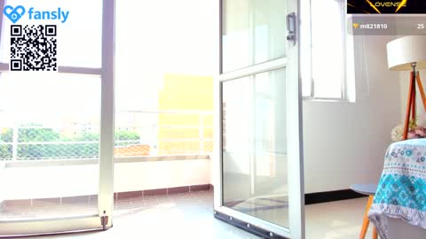 Snapshot of amy_coquette chatting on 12.06.24  CARO GOMEZ online show from 12.06.24