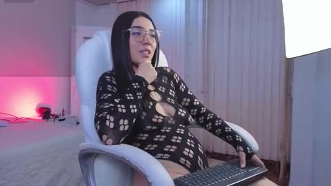 Amy online show from 03.28.26