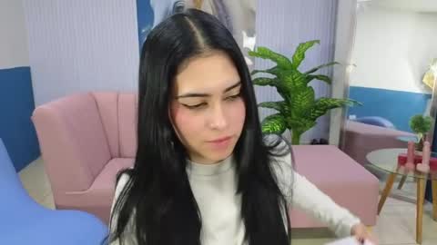 Snapshot of amy_lovelydoll chatting on 04.21.26 Amy online show from 04.21.26