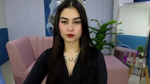 Snapshot of amy_lovelydoll chatting on 05.11.26 Amy online show from 05.11.26