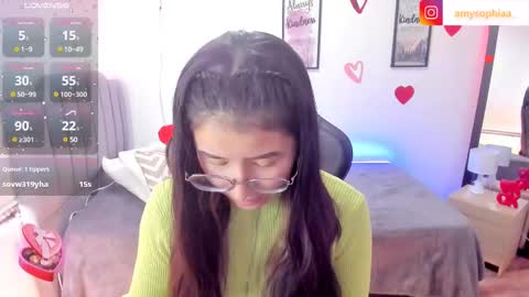 Amy sophia 3 online show from 02.19.25