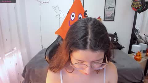 Amy sophia 3 online show from 10.24.25