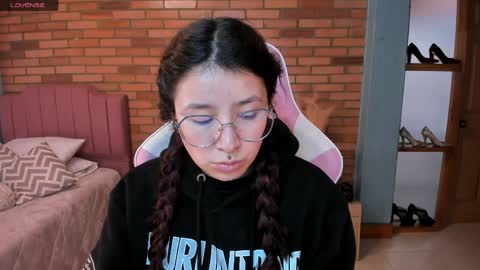 Snapshot of amy_sophiaa chatting on 05.04.26 Amy sophia 3 online show from 05.04.26
