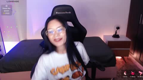 Mia Cristancho online show from 12.03.25