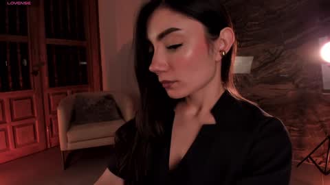 Amy Armstrong online show from 01.28.25