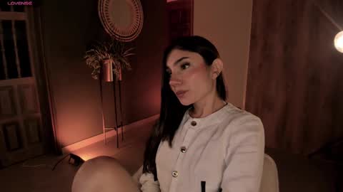 Amy Armstrong online show from 02.25.25