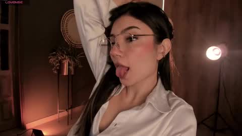 Amy Armstrong online show from 02.27.25