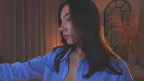 Amy Armstrong online show from 10.01.25