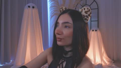 Amy Armstrong online show from 10.22.25