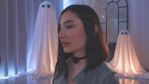 Amy Armstrong online show from 10.25.25