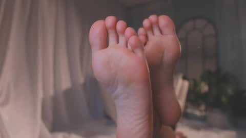 Amy Armstrong online show from 02.08.26