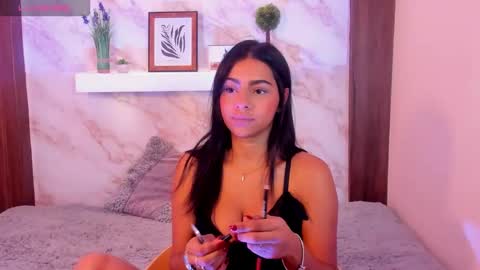 My name is AMY... Nice to meet you  thumb up me please its important online show from 11.04.25