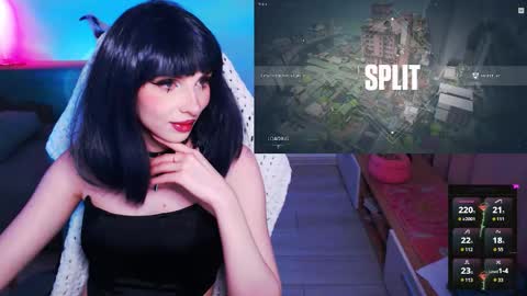 Snapshot of amyboop_ chatting on 10.20.25 Amy is here  my telegram chanel -  online show from 10.20.25