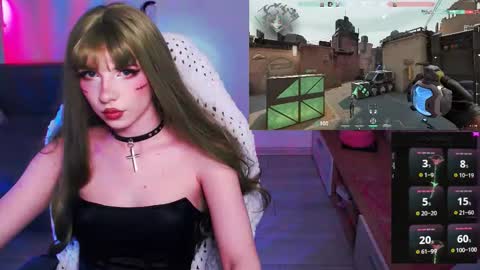 Snapshot of amyboop_ chatting on 10.28.25 Amy is here  my telegram chanel -  online show from 10.28.25