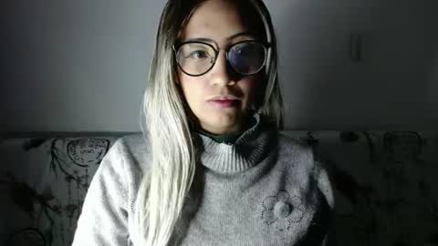 amycosplay99 online show from 12.31.24