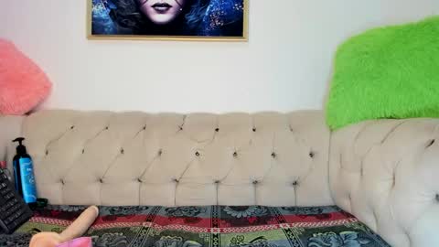 Amy Kamila online show from 02.21.25