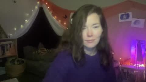 Snapshot of amydreamgirl chatting on 01.06.25 amydreamgirl online show from 01.06.25