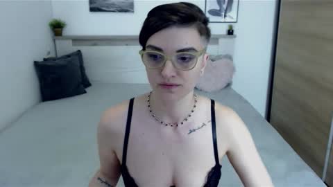 Snapshot of amylexy chatting on 04.07.26 Hi there guys My pleasure in your hands pvt is open online show from 04.07.26