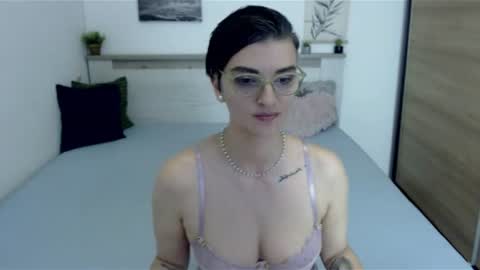 Snapshot of amylexy chatting on 07.20.26 Hi there guys My pleasure in your hands pvt is open online show from 07.20.26