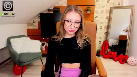 AmyRossie online show from 02.27.25