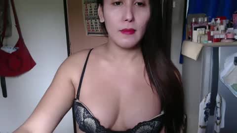 Snapshot of amysweetbabe chatting on 12.19.24 amysweetbabe online show from 12.19.24