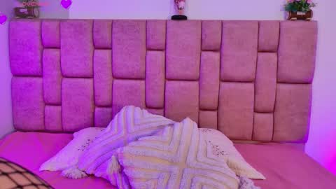 amyvegaa_ online show from 01.11.26